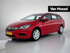 Opel Astra Sports Tourer - 1.4 Online Edition | 150pk | 74.000km | Trekhaak |