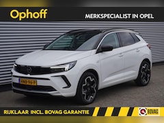 Opel Grandland - 1.2 Turbo Ultimate Automaat / Camera / Ad. Cruise / Winterpakket