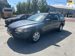 Volvo XC70 - 2.4 D5 Momentum Airco Leder NETTE AUTO