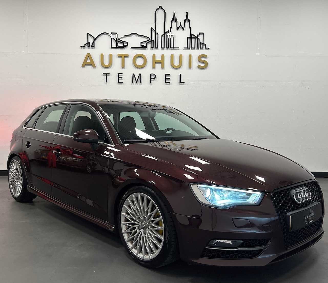 Audi A3 Sportback - 1.6 TDI ultra Edition Nap Airco Keyless Entry Pdc Cruise 18 Inch - AutoWereld.nl