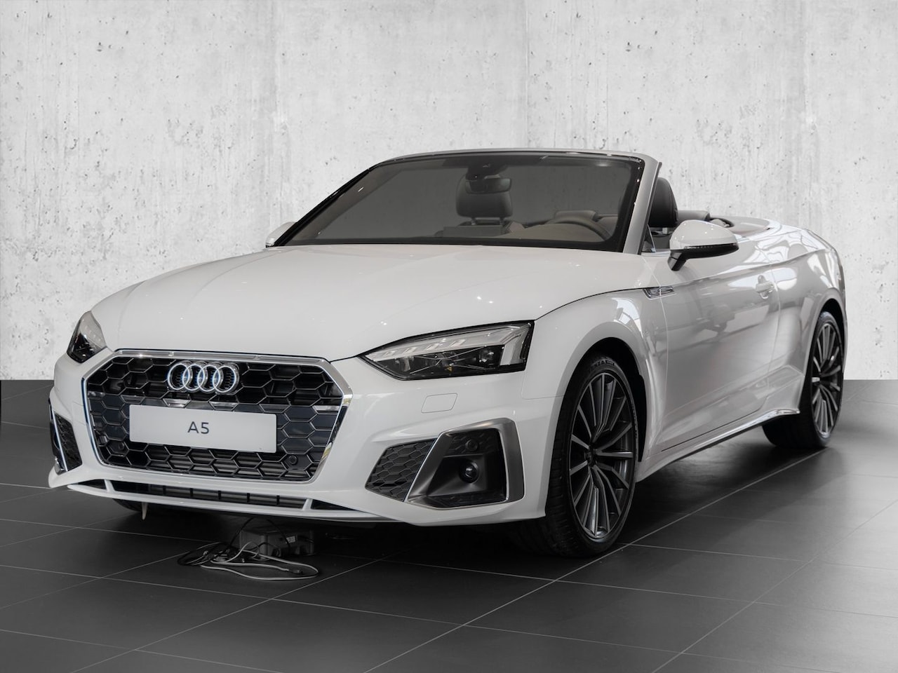 Audi A5 Cabriolet - 40 Tfsi S-Tronic S-LINE ** MATRIX, VIRTUAL, NEKVERW, 19-inch LMV, MEMORY, KEYLESS ** 1e EI - AutoWereld.nl