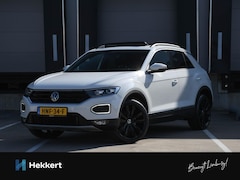 Volkswagen T-Roc - Sport 1.5 TSI 150pk Automaat PANO-DAK | ADAP. CRUISE | DODE HOEK | 19''LM | TREKHAAK | DOD
