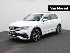 Volkswagen Tiguan - 1.4 TSI eHybrid R-Line Business+ 245 PK | Automaat | R-Line | Trekhaak | Panoramadak | Sto