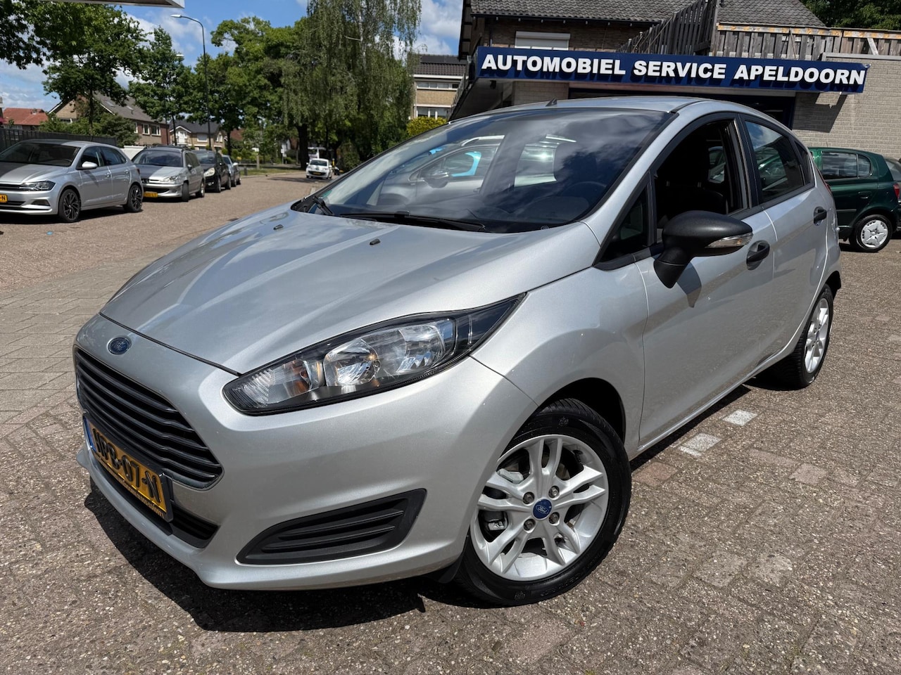 Ford Fiesta - 1.6 TI-VCT Titanium*AUTOMAAT*CLIMA*ELEKTR. PAKKET*DAB*LM. VELGEN*5DRS*NW.APK* - AutoWereld.nl