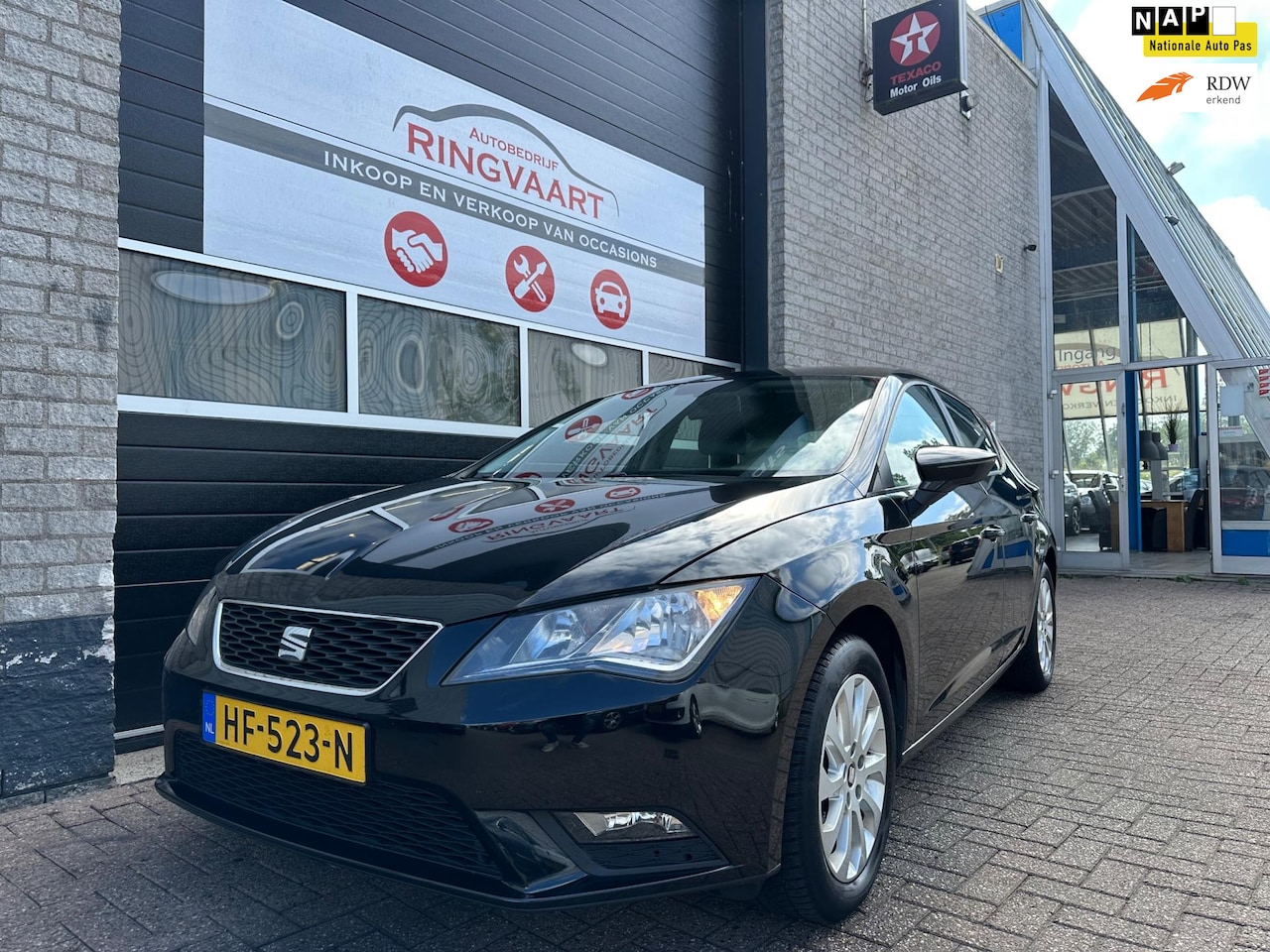 Seat Leon - 1.6 TDI Style Nette auto - AutoWereld.nl