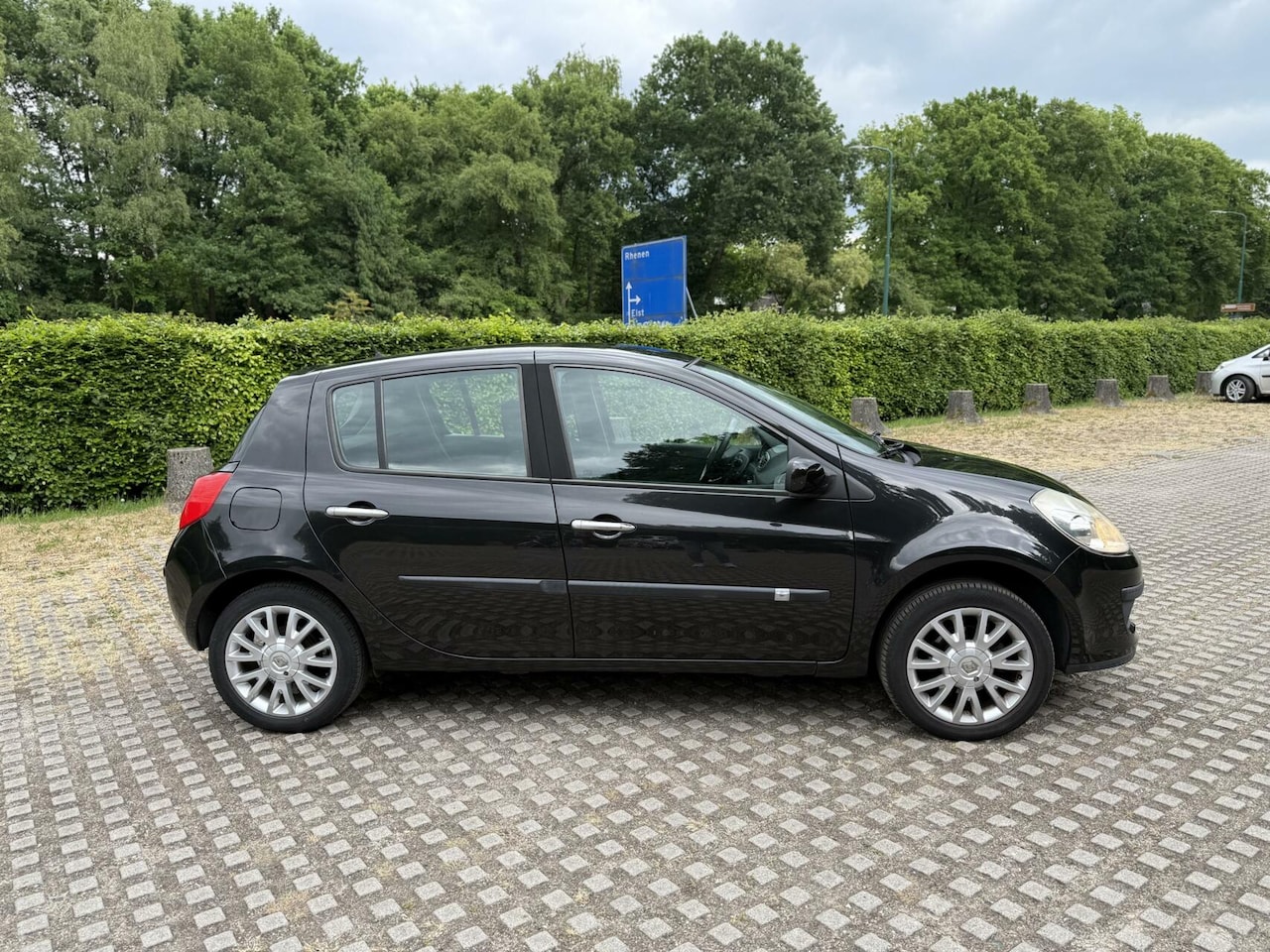 Renault Clio - 1.2 TCe Special Line Airco 2 sleutel Nieuwe APK - AutoWereld.nl