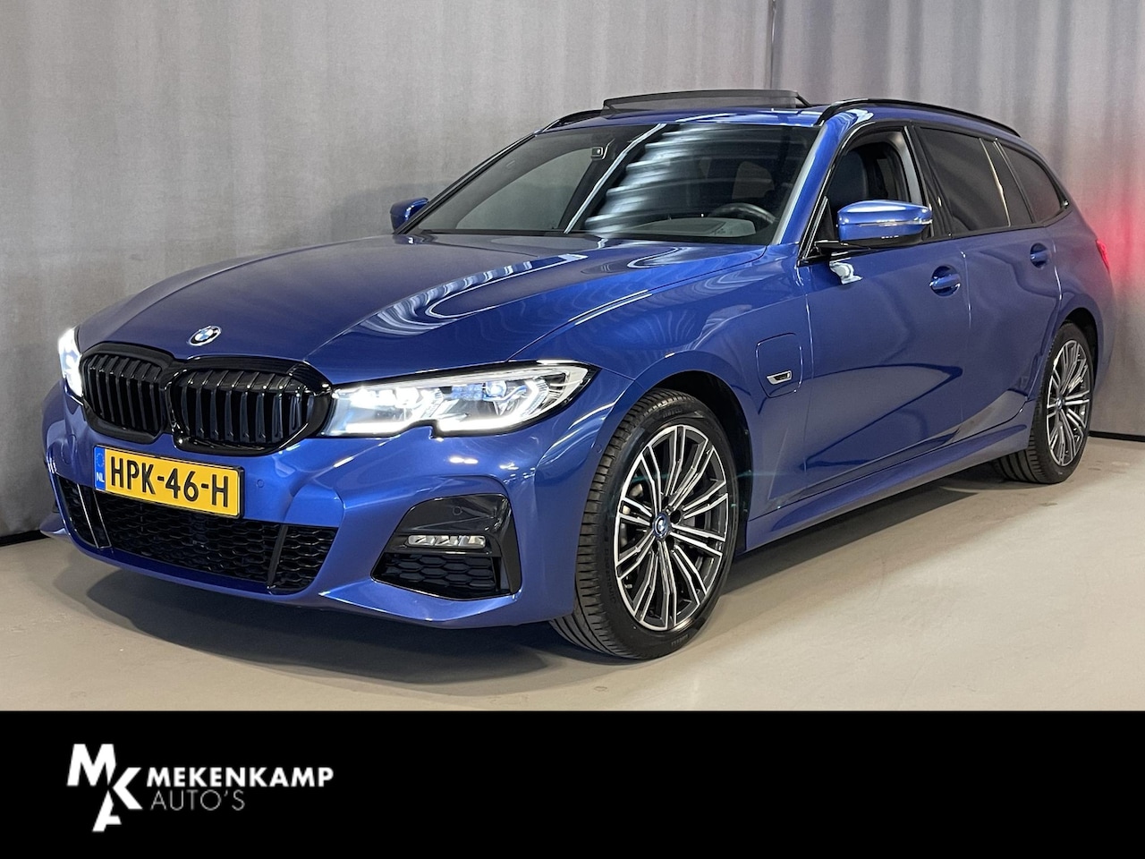 BMW 3-serie Touring - 330e High Executive M Sport 18"/Panoramadak/Laser LED/Stoelverwarming + memory/Head-up/Key - AutoWereld.nl
