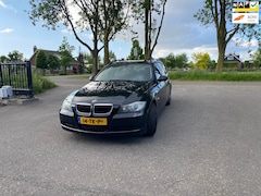 BMW 3-serie Touring - 318i -GOED ONDERHOUDE- 5 DEURS- AIRCO- CENTRALE DEURVEGRENDELING- ELEKTRISCHE RAMEN