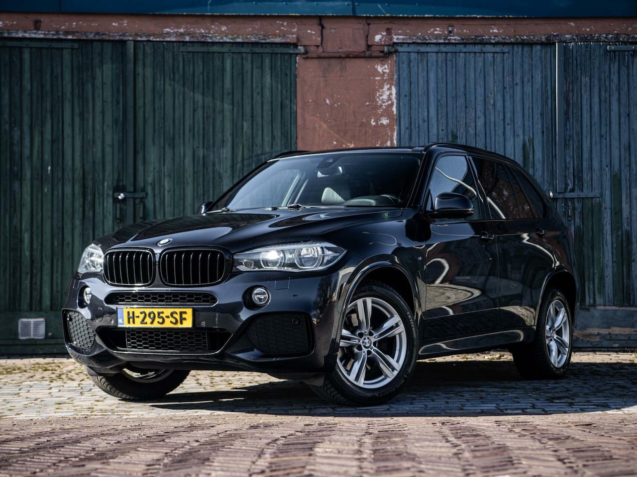 BMW X5 - 40d Xdrive 313PK M-Sport Turbo defect - AutoWereld.nl