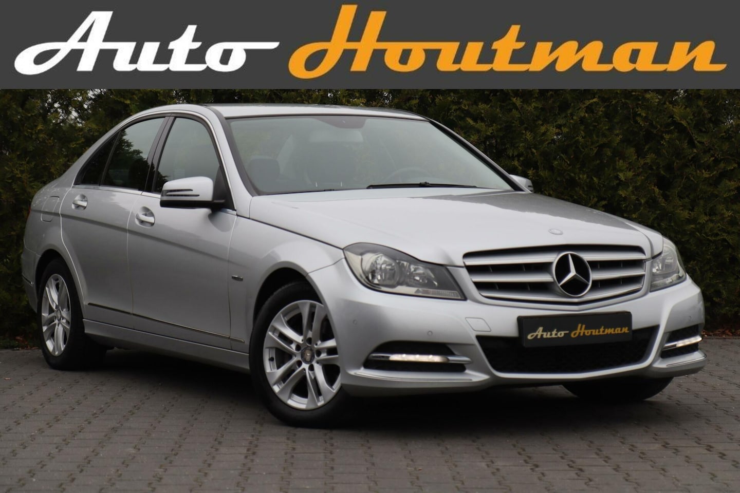 Mercedes-Benz C-klasse - 180 Avantgarde 157 pk Ecc|Cruise|Leder|Facelift|Trhk|Led - AutoWereld.nl