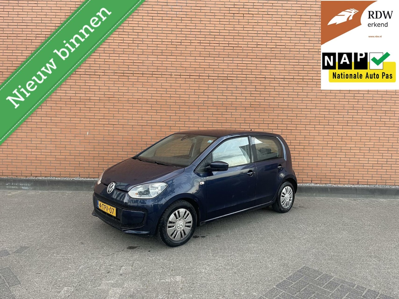 Volkswagen Up! - 1.0 2014 188DKM | NAP | AIRCO | 5DRS | ZUINIG - AutoWereld.nl