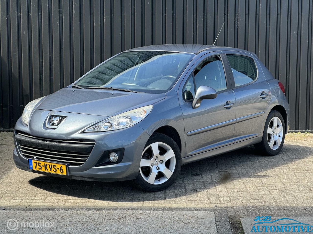 Peugeot 207 - 1.6 VTi Première 1.6 VTi Première |NIEUWE APK| - AutoWereld.nl