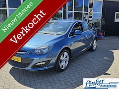 Opel Astra - 1.4 Turbo Design Edition SEDAN TREKH GEEN AFLVERKOSTEN