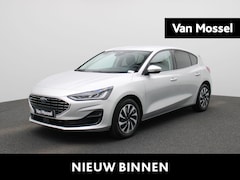 Ford Focus - 1.0 EcoBoost Hybrid Titanium | Camera | Navigatie | Climate Control |