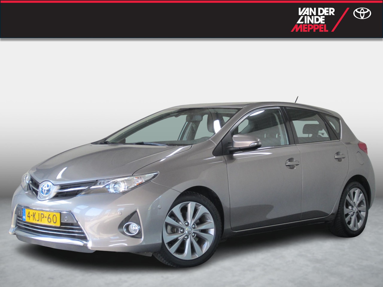 Toyota Auris - 1.8 Hybrid Executive Trekhaak Navi - AutoWereld.nl