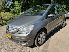 Mercedes-Benz B-klasse - 170 Airco LMV zomer- en winterbanden