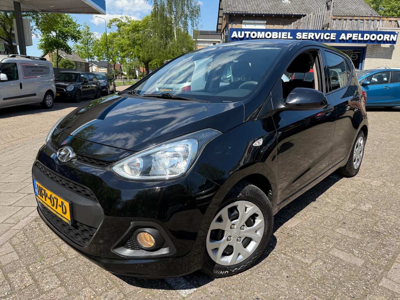 Hyundai i10 - 1.0i i-Drive *AIRCO*NW. APK*STUURBEKR.*NW. APK*5DRS* - AutoWereld.nl