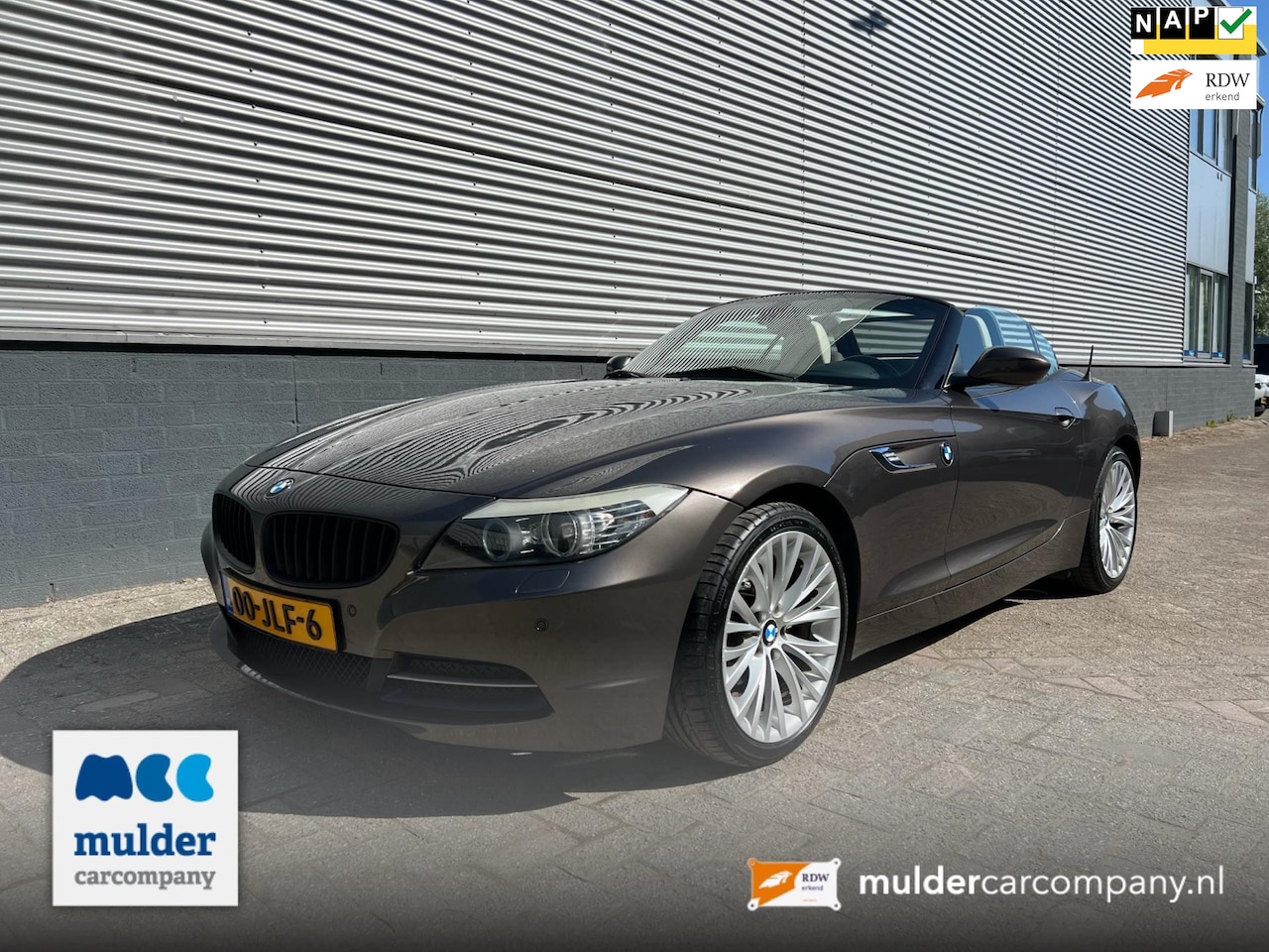 BMW Z4 Roadster - SDrive23i Introduction / Luxe leder / Navi / Ned Auto / PDC / MCC / Gouda - AutoWereld.nl