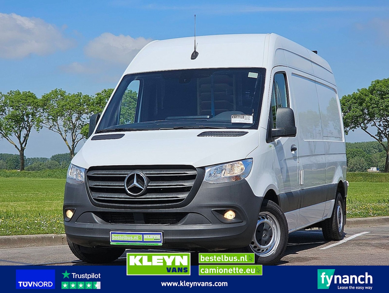 Mercedes-Benz Sprinter - 314 L2H2 Navi Trekhaak! - AutoWereld.nl