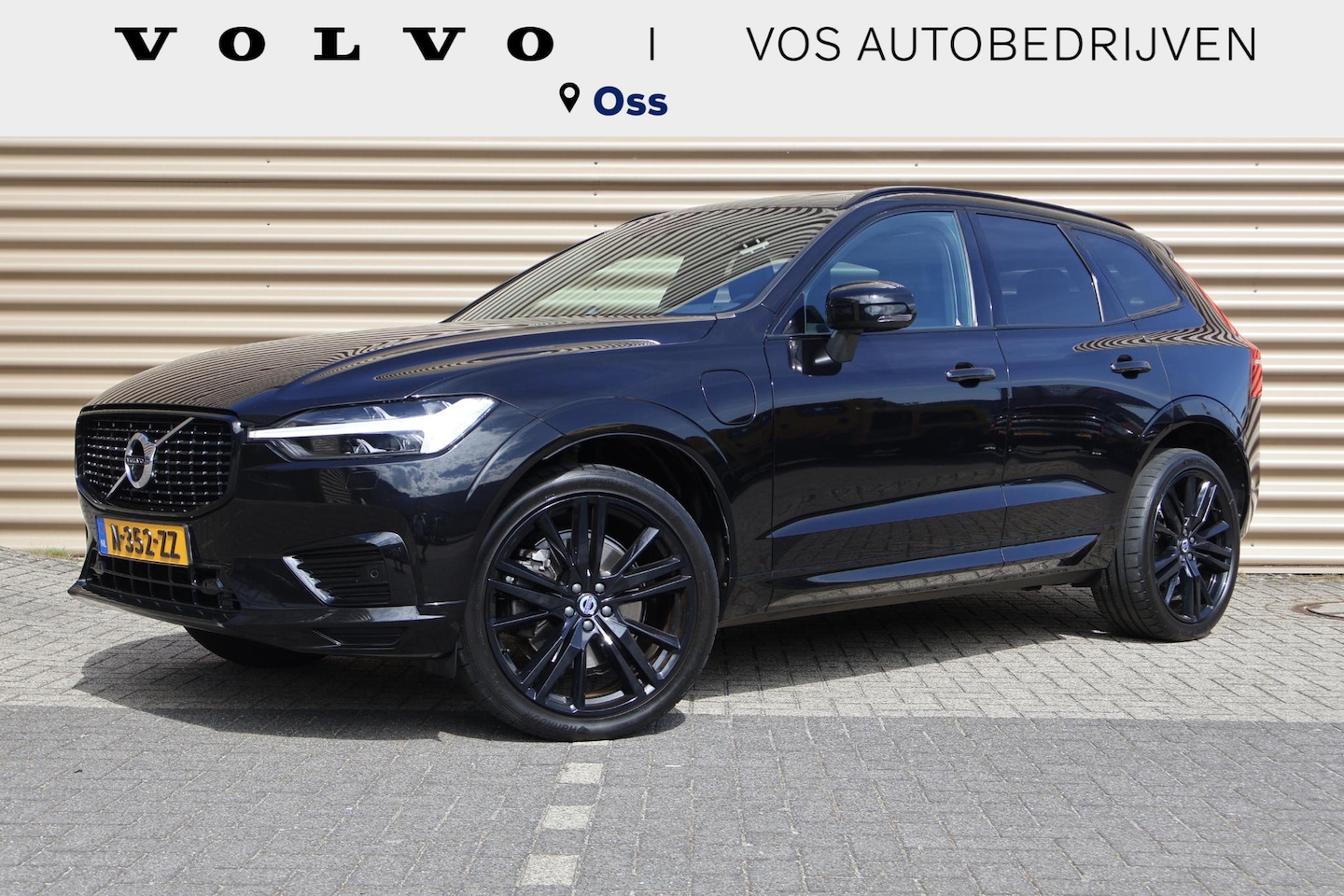 Volvo XC60 - 2.0 Recharge T6 AWD R-Design | Bowers & Wilkins | Trekhaak elekt. inklapbaar - AutoWereld.nl