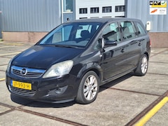 Opel Zafira - €3850, -2.2 Cosmo Apk Trekhaak 7 Pers. Automaat