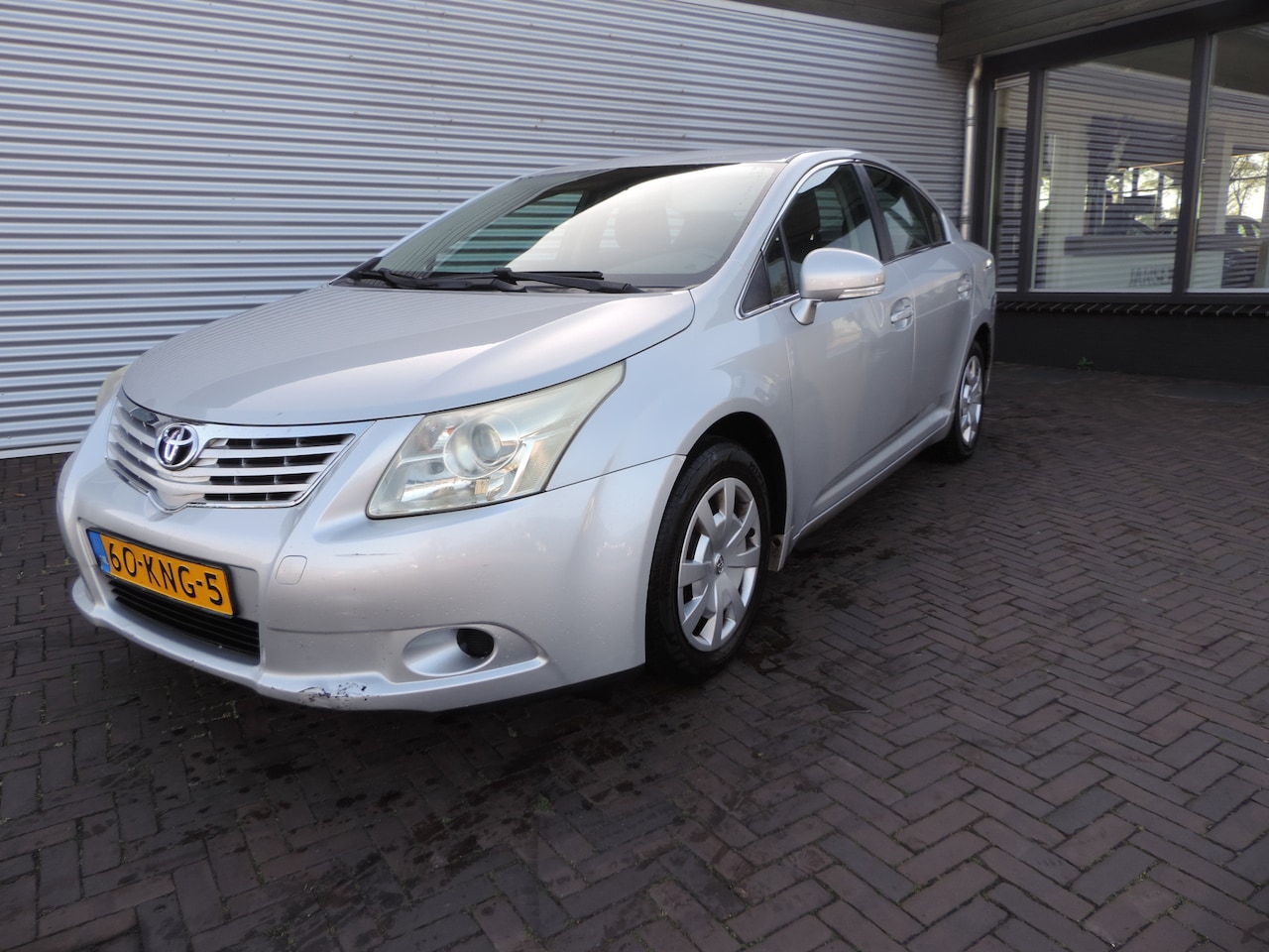 Toyota Avensis - 1.6 VVT-i Comfort 1.6 VVTi Comfort - AutoWereld.nl