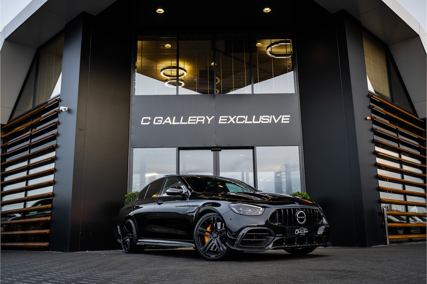 Mercedes-Benz E-klasse - AMG E63 S 4MATIC+ E720 PK - MANSORY l 1 of 1! l F1 Edition | Ceramic - AutoWereld.nl