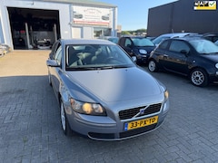 Volvo S40 - 2.4 Exclusive|Automaat|Apk 05-2026