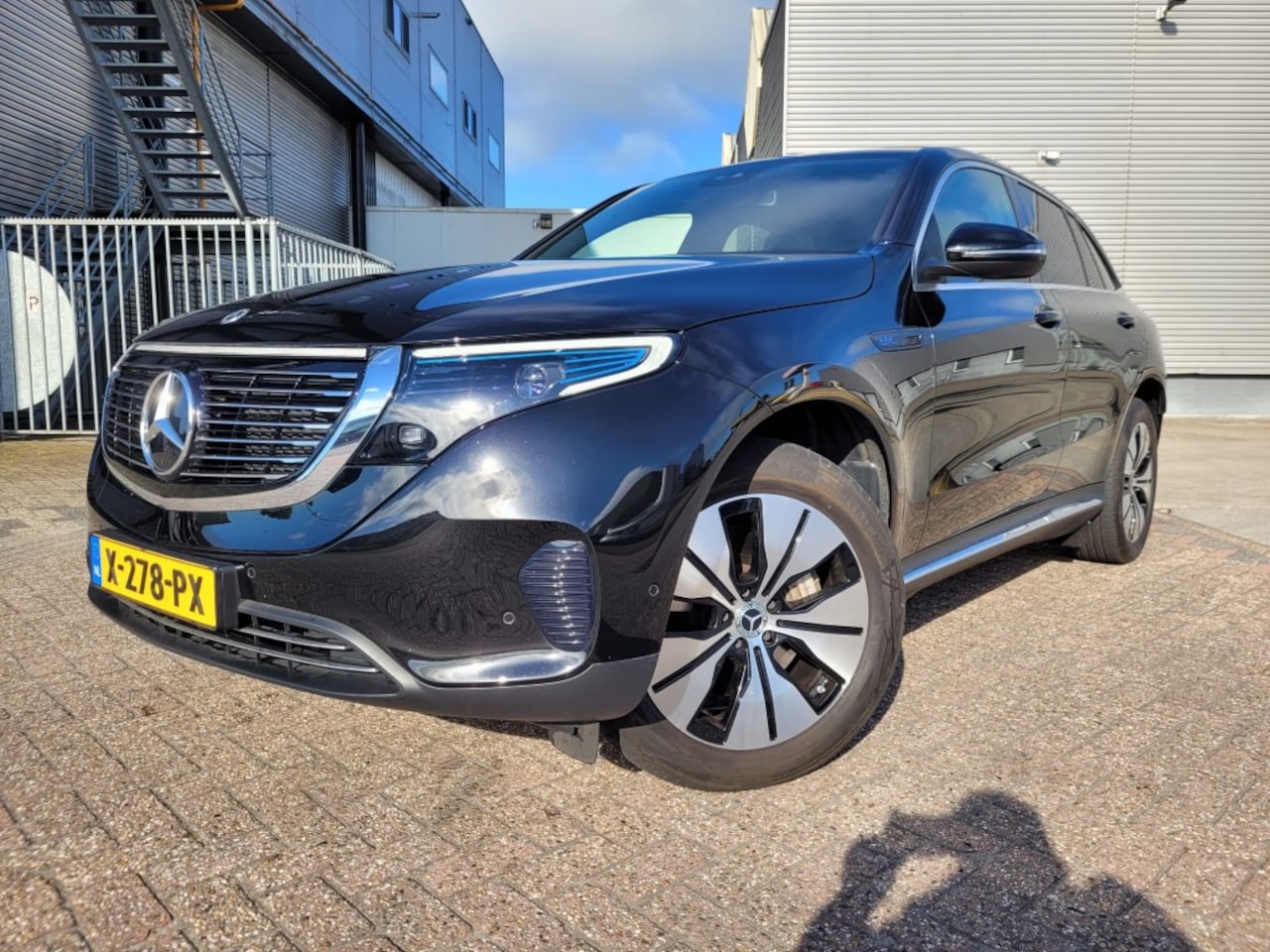 Mercedes-Benz EQC - 400 4MATIC Business Line 80 kWh 30 d km ! - AutoWereld.nl