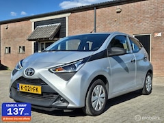 Toyota Aygo - 1.0 VVT-i x-fun Airco CV Elek ramen Led