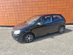 Volkswagen Polo - 1.2-12V Optive/nieuwe apk/airco/cruise/