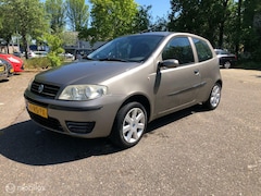 Fiat Punto - 1.4-16V Dynamic