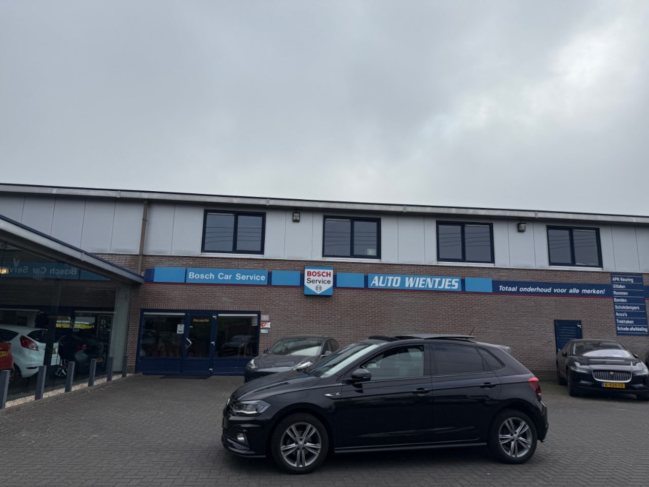 Volkswagen Polo - 1.0 TSI | R-Line Highline 5-Drs | Airco-Ecc | Pano | Navi - AutoWereld.nl