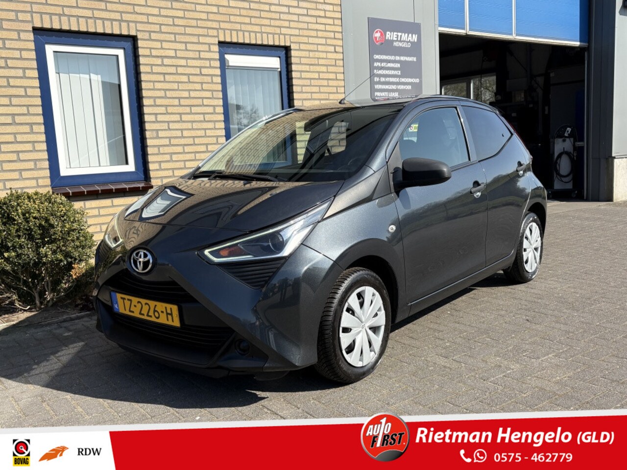 Toyota Aygo - 1.0 VVT-i x-cite Allseason -Airco 2 SLEUTELS - AutoWereld.nl
