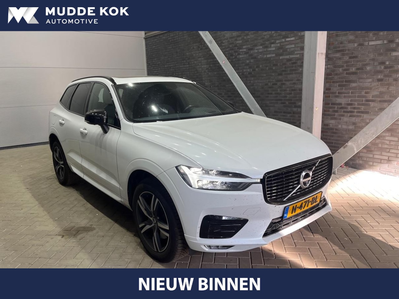 Volvo XC60 - B5 R-Design | Head-Up | ACC | Panoramadak | BLIS | 360° Camera | harman/kardon - AutoWereld.nl