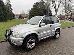 Suzuki Grand Vitara - 1.6 Metal Top Wide Body 4x4, nieuwe koppeling