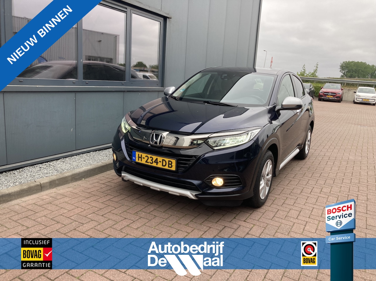 Honda HR-V - 1.5 i-VTEC Automaat Elegance CAMERA/NAVI/CRUISE/PDC/STOELVERWARMING - AutoWereld.nl