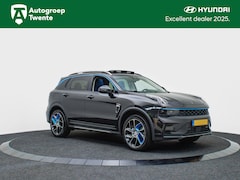 Lynk & Co 01 - 1.5 | Facelift | 360° camera | Panoramadak
