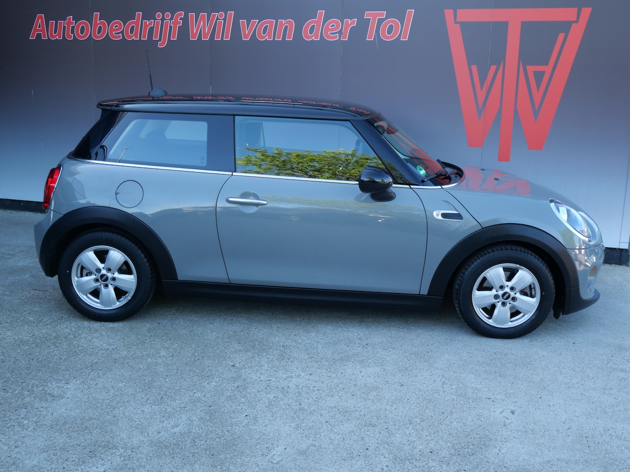 MINI Cooper - 1.5 EDITION | AUTOMAAT | CARPLAY | CRUISE | TREKHAAK | NAVIGATIE | NL-AUTO - AutoWereld.nl