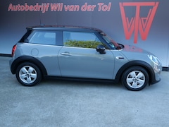 MINI Cooper - 1.5 EDITION | AUTOMAAT | CARPLAY | CRUISE | TREKHAAK | NAVIGATIE | NL-AUTO