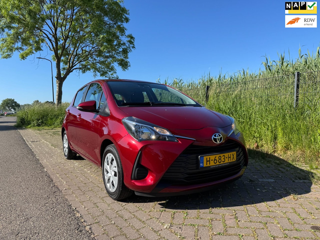 Toyota Yaris - 1.0 VVT-i Comfort 1.0 VVT-i Comfort, Airco, Lane -assist, Brake -assist, El. spiegels, 1e eig, Fabrieksgaran - AutoWereld.nl