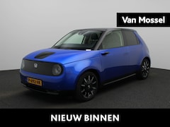 Honda e - e Advance 17" | Automaat | Navigatie | Panoramadak | 360 Camera | Apple Carplay / Android