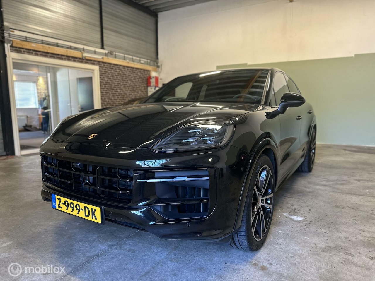 Porsche Cayenne Coupé - E-Hybrid BURMESTER MATRIX HD HUD - AutoWereld.nl