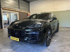 Porsche Cayenne Coupé - E-Hybrid BURMESTER MATRIX HD HUD
