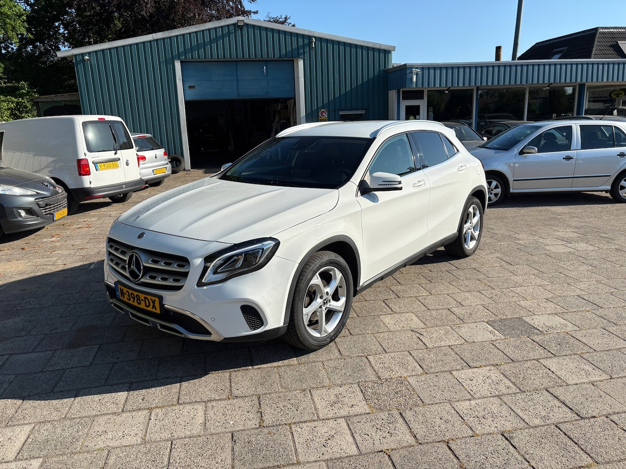 Mercedes-Benz GLA-Klasse - 180 Business Solution Plus Limited 180 Business Solution Plus Limited - AutoWereld.nl