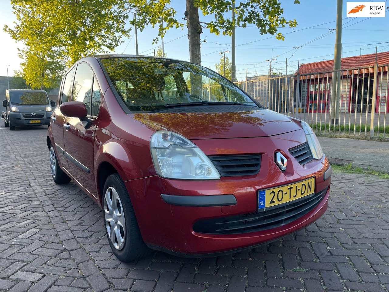 Renault Modus - 1.4-16V Air Airco apk 1-2026 - AutoWereld.nl