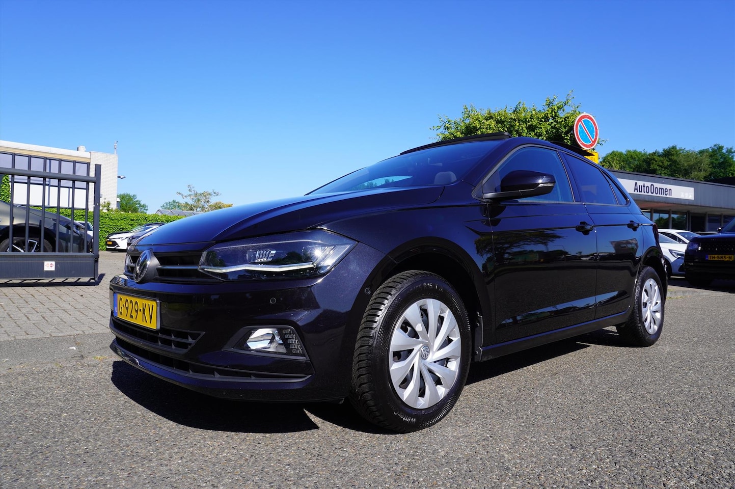 Volkswagen Polo - 1.0 TSI 95pk Comfort Buss Advance Style Beats P-dak Led pakket - AutoWereld.nl