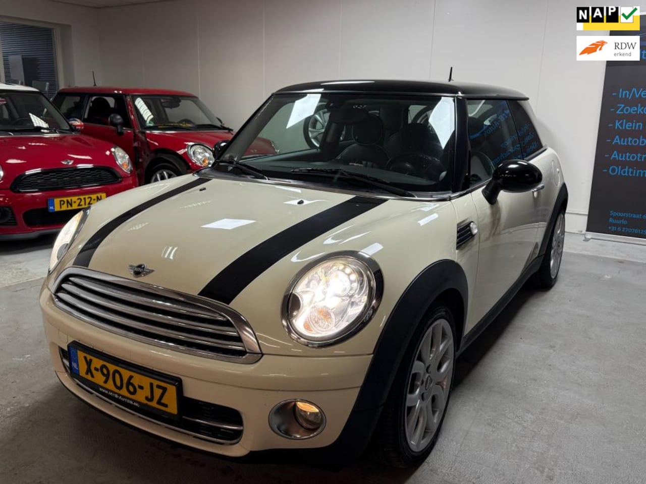 MINI Cooper - Mini 1.6 D | Loune Interieur | Navigatie | Stoelverwarming - AutoWereld.nl