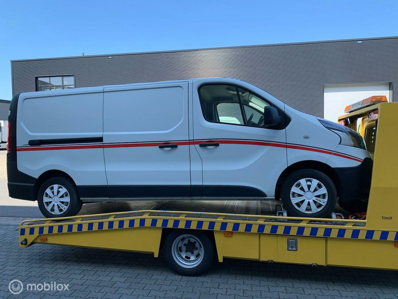 Renault Trafic - bestel 1.6 dCi L2H1 AIRCO EURO 6 MOTOR DEFEKT - AutoWereld.nl