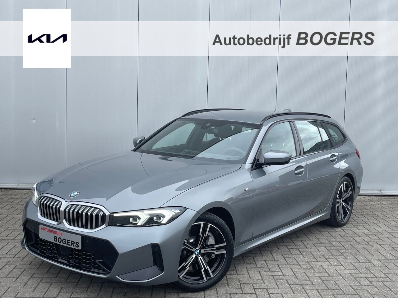 BMW 3-serie Touring - 330i M-Sport Touring Automaat Navigatie, Climate Control, Adaptive Cruise Control, LED, 18 - AutoWereld.nl